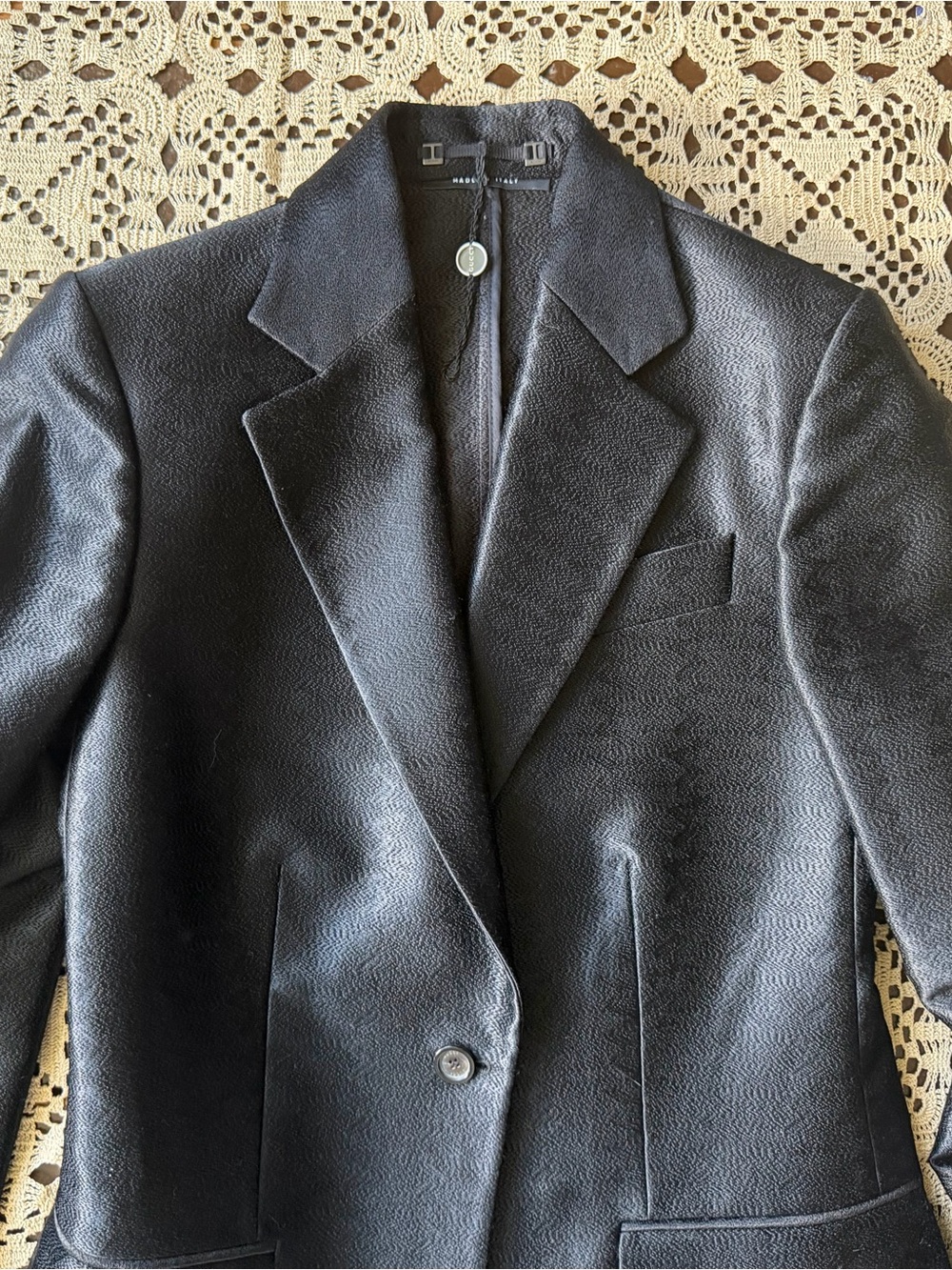 Luxurious GUCCI Tom Ford era black sharkskin blazer like new Italy 42 - Picture 14 of 15